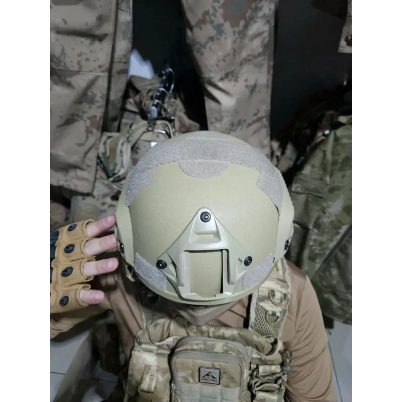 Tactical Airsoft Kask Kompozit Başlık Koruyucu Miğfer Bej